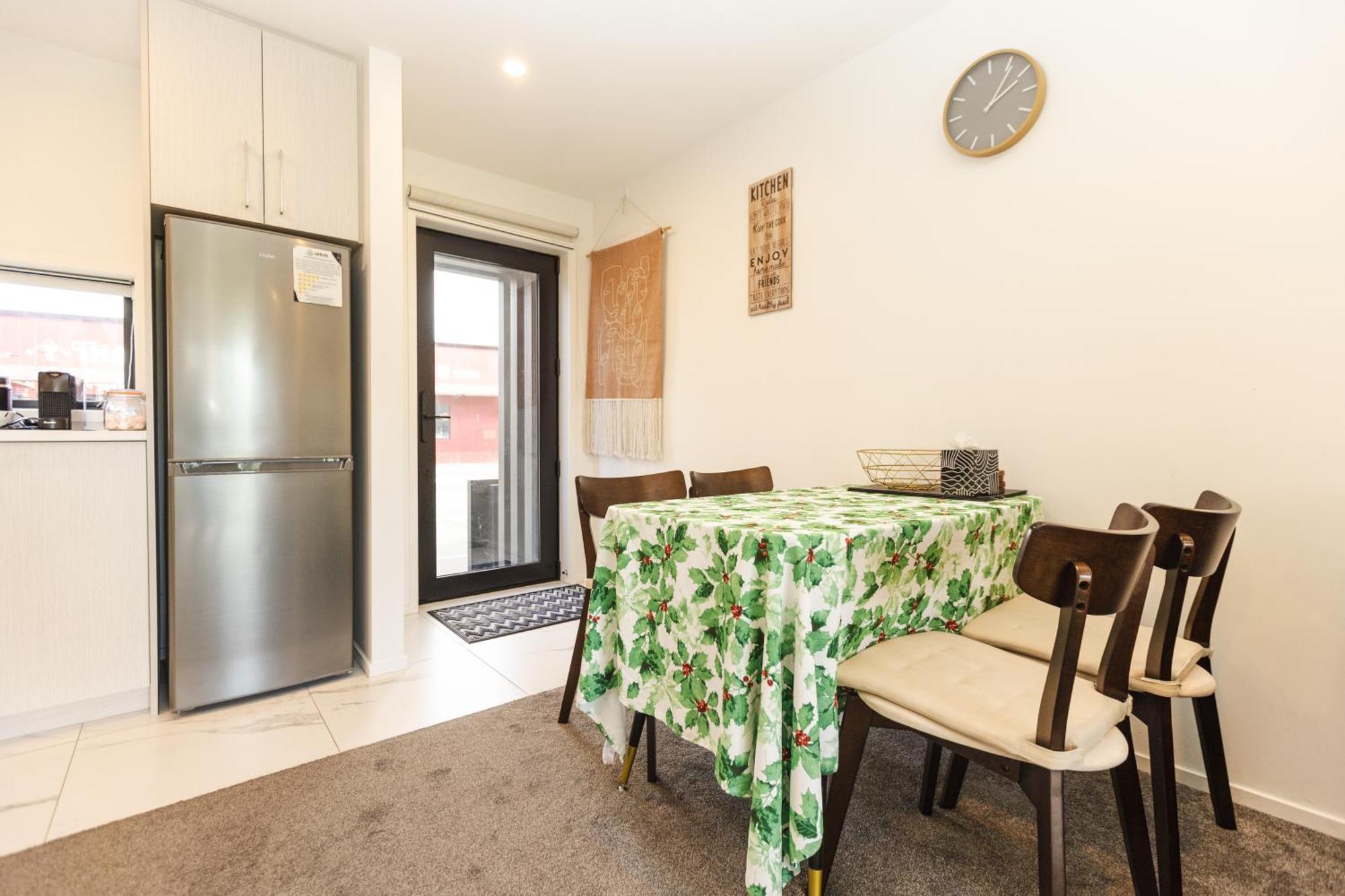 Modern 2 Bedroom By Hagley Park Christchurch Buitenkant foto